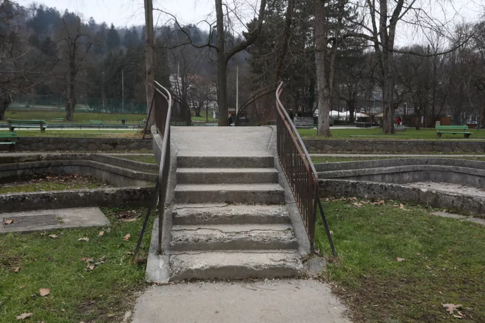 06.02.2025. Bloudkov park, otroško igrišče v parku Tivoli. Foto: Bojan Velikonja 