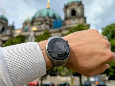 Pametna ura Huawei watch 5 Foto: Aljaž Potočnik