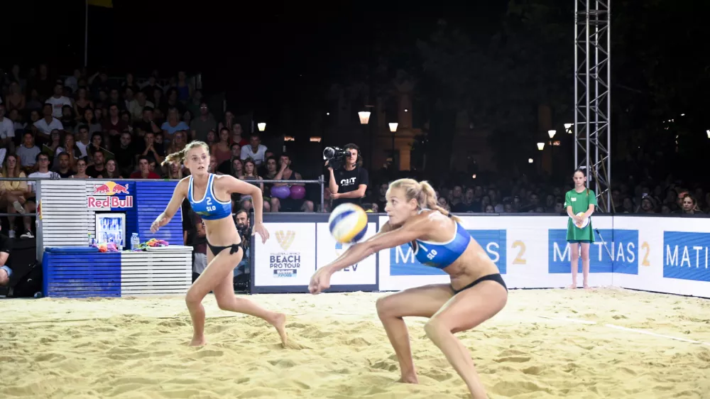 Tjaša Kotnik Maja Marolt- 31.07.2022 - Odbojka na mivki Ljubljana Beach Volley 2022 – finale svetovne serije //FOTO: Nik Erik Neubauer
