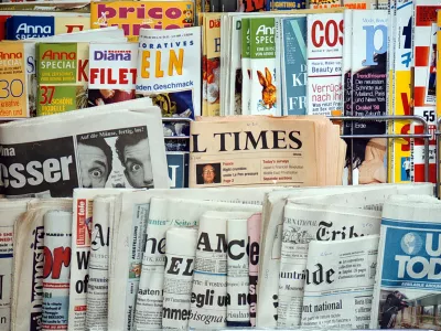 Časopisi, trafika - tiskani mediji - / Foto: Matej Povše