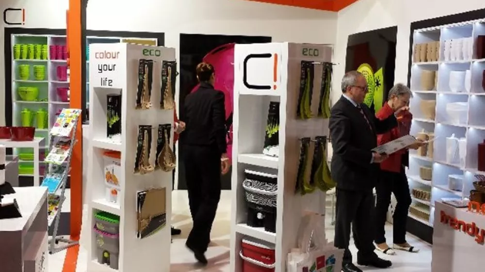 Pobuda omogoča, da uporabniki vrnejo svoje odslužene Skazine izdelke, v Skazi pa jih  reciklirajo in ponovno uporabijo. Foto: Skaza