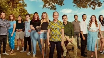 Udeleženci resničnostnega šova, ki so ga v Veliki Britaniji že označili za najbolj nerodnega vseh časov. F Channel 4, zajem zaslona