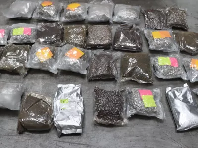 konoplja med čajem iz Tajska prek Rotterdam v Sežana / Foto: Pu Koper