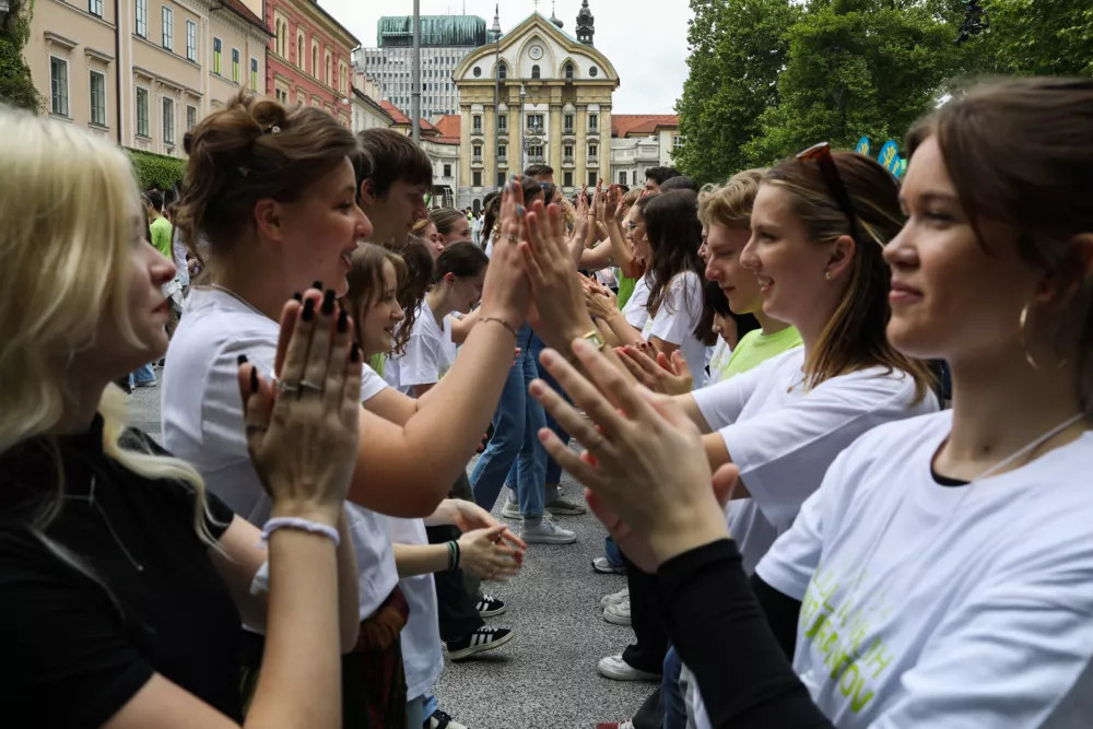  21.05.2025. Parada ljubljanskih maturantov, ples četvorka. Foto:Bojan Velikonja 