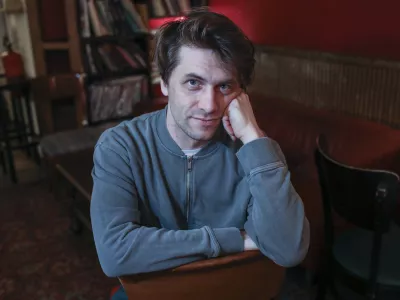 »Hvaležen sem za vso podporo,« pravi novi direktor Prešernovega gledališča Kranj Rok Bozovičar. Foto: Jaka Gasar