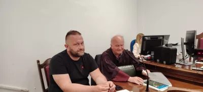 Samo Feštajn, lastnik avtovleke Žonta, se na celjskem sodišču zagovarja zaradi kaznivega dejanja poškodovanja tuje stvari. Foto: Mojca Marot