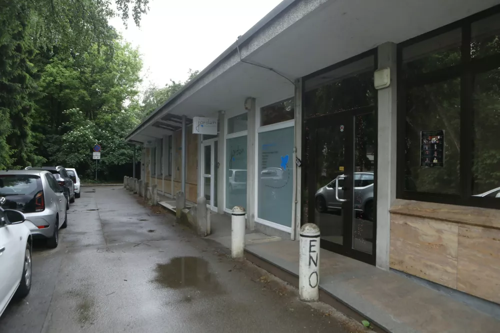 21.05.2025 - Savsko naselje - Prostrori bivše banke NLB in PošteFoto: Luka Cjuha