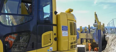 Na zemljiščih, za katera je imela gradbena dovoljenja, je občina v preteklih letih že zgradila kanal C0. Zgraditi mora le še krajši odsek, vendar se je postopek izdaje gradbenega dovoljenja izkazal za zelo zahtevnega. F Nik Erik Neubauer Q