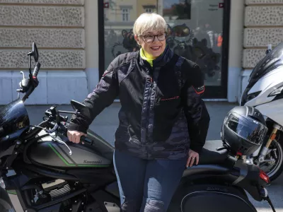 Nataša Pirc Musar- 24.05.2025 - srečanje motoristk na Krekovem trgu//FOTO: Jaka Gasar