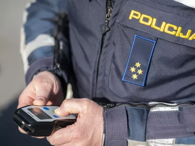 prometni nadzorpolicija - simbolična fotografijaprometna policijavarnost v prometupolicija na motorjihmotoristična policijaprehitri voznikiavtocestna policijaalkotestalkohol v prometu08.04.2025 Policijski nadzor, počivališče PovodjeFOTO: Nik Erik Neubauer