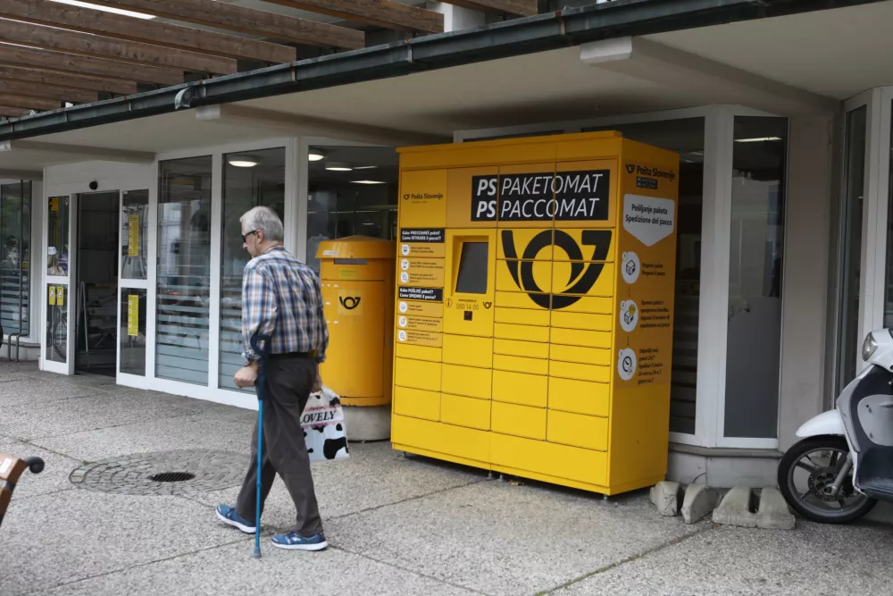 27.5.2025 - Paketomat - Pošta SlovenijeFoto: Luka Cjuha