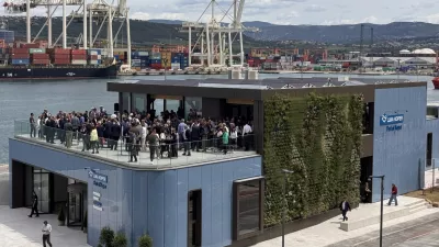 Koper, Potniski terminal.Odprtje stavbe novega potniskega terminala.