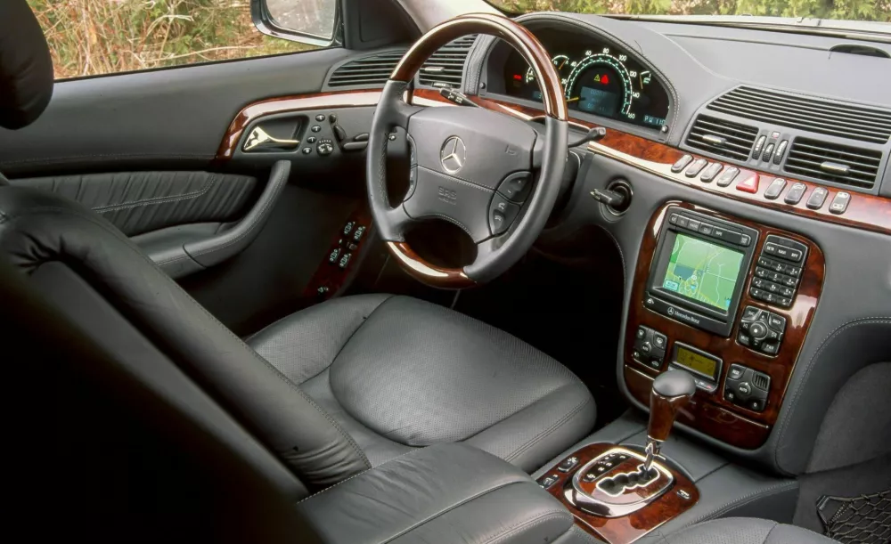 mercedes razred S W220