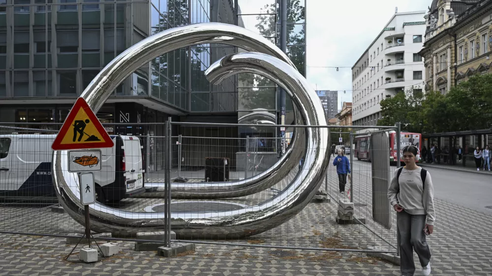 16.05.2025 - vodna skulptura - vodnjak - kip Slovenska cestaFOTO: Nik Erik Neubauer