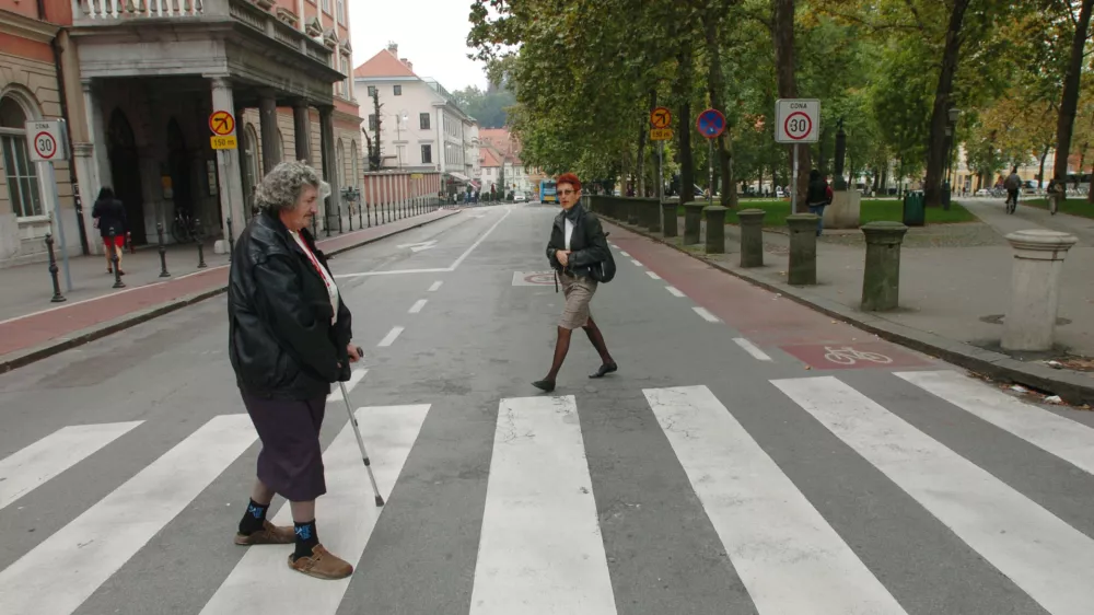 Dan brez avtomobila, prehod za pešce, // FOTO: Luka CjuhaOPOMBA: ZA OBJAVO V SOBOTNI PRILOGI - REPORTAŽA / Foto: Luka Cjuha