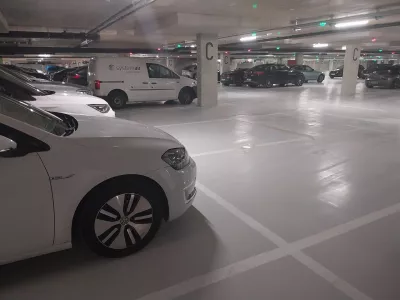 Parkirna hiša Ilirija