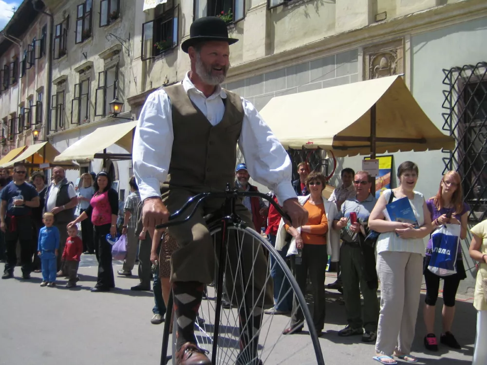 Organizatorji vabijo navdu&scaron;ence nad kolesarsko dedi&scaron;čino in pristno domačo atmosfero. Foto: Primož Knez