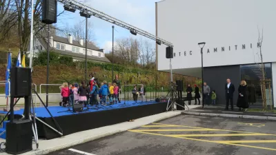 Očitkom zaposlenih v Vrtcu Škofja Loka in staršev otrok v tamkajšnjem varstvu zoper ravnateljico Janjo Bogataj ni videti konca. Fotografija je simbolična. F Petra Mlakar Q