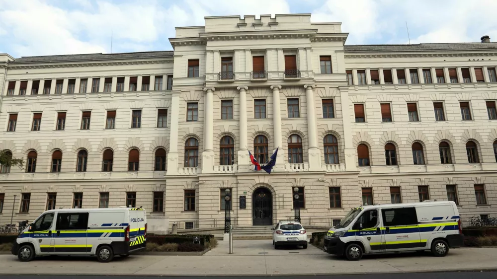 Sojenje na ljubljanskem okrožnem sodišču se je začelo slabih enajst let po tragediji. Foto: Tomaž Skale 
