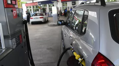 SIMBOLIČNA FOTOGRAFIJA14.05.2025 - avtoplin - polnilnica -LPG AVTOPLIN - plinska črpalka za avtomobile, Petrol Tržaška. FOTO: Nik Erik Neubauer