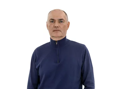 Boštjan IsteničZA ONLINE - Redakcija Dnevnik 2024 - portreti za komentarje in kolumne - kolumnisti - komentatorji – novinarji - portret //FOTO: Luka Cjuha