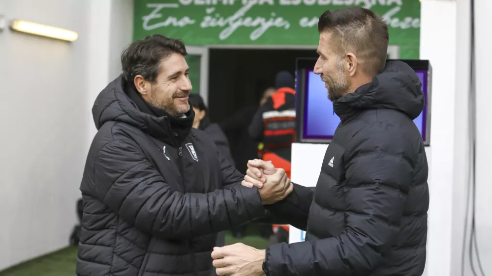 Victor Sanchez in Boštjan Cesar 10.11.2024 - nogomet tekma Olimpija - Maribor - stadion Stožice   FOTO: LUKA CJUHA