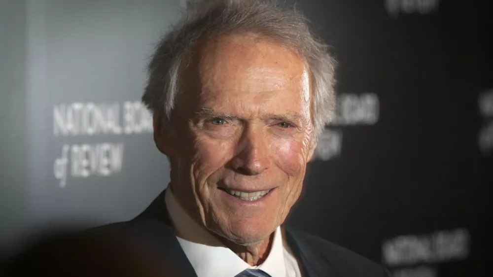﻿Director Clint Eastwood arrives for the National Board of Review gala in the Manhattan borough of New York January 6, 2015.   REUTERS/Carlo Allegri/File Photo