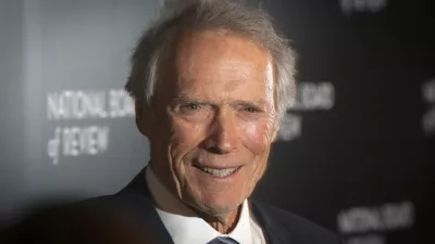 ﻿Director Clint Eastwood arrives for the National Board of Review gala in the Manhattan borough of New York January 6, 2015.   REUTERS/Carlo Allegri/File Photo
