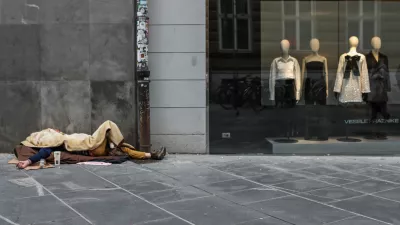 - 15.11.2023 - simbolična fotografija – brezdomci, revščina, tržna ekonomija, potrošništvo, //FOTO: Bojan Velikonja