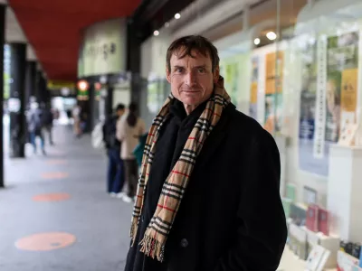 Norman Ohler, nemški pisatelj in novinar: “Kapitalizem je tisti, ki vrača fašizem”