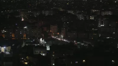Residents evacuate after Israeli warnings of an impending attack on Dahiyeh, a southern suburb of Beirut, Lebanon, Thursday, June 5, 2025. (AP Photo/Hassan Ammar)