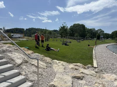 Najbolj urejeno naravno kopališče sije v novi podobi