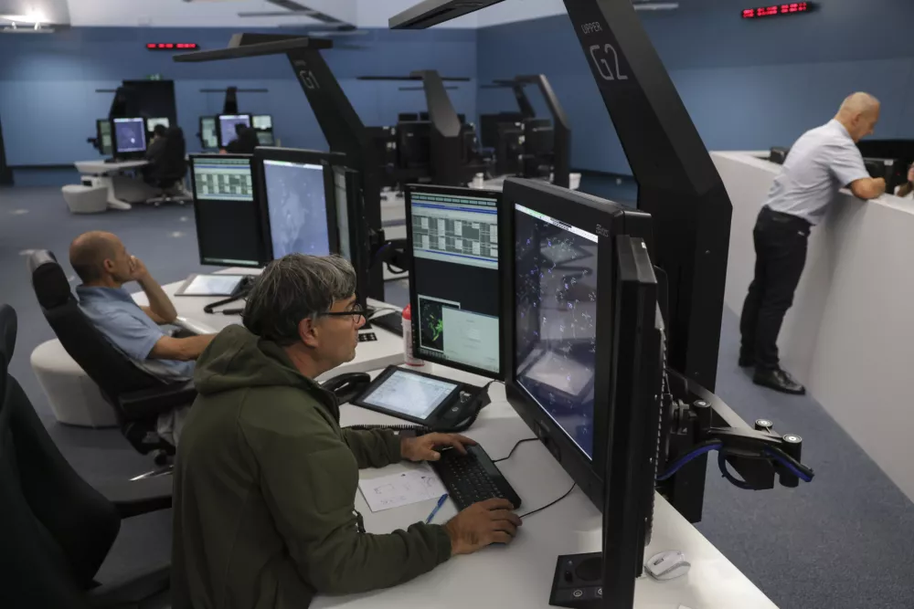 - 04.08.2023 – Kontrola zračnega prometa, letališče Brnik //FOTO: Jaka Gasar