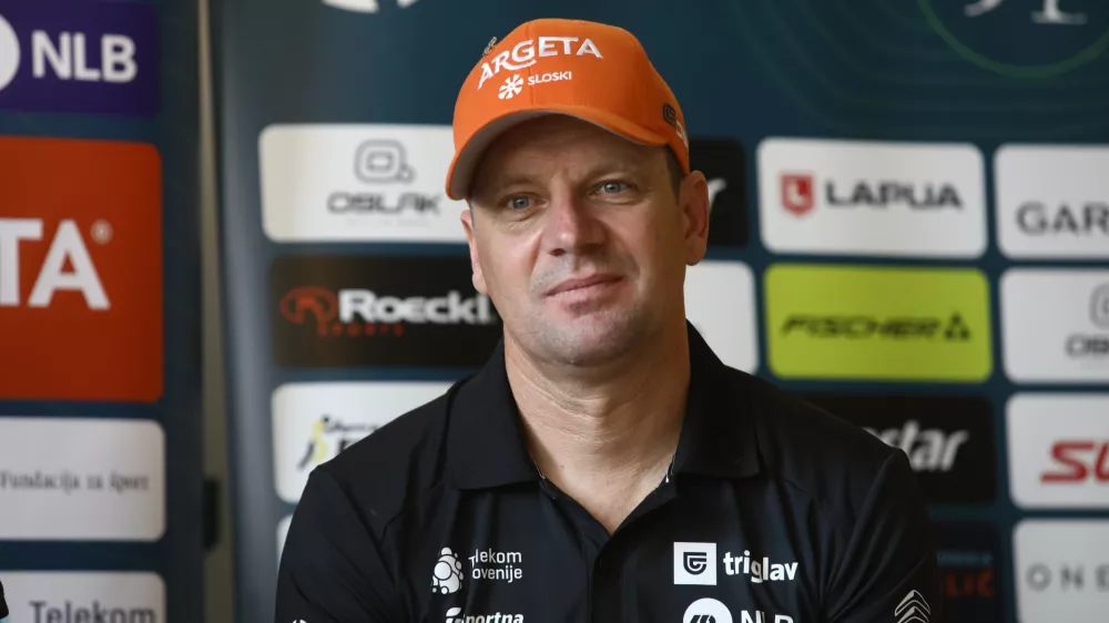 slovenski biatlonski trener Janez Marič26.3.2025 - Biatlon - novinarska konferenca Jakova Faka in Anamarije Lampič po koncu letošnje sezone svetovnega pokala.Foto: Luka Cjuha