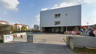 Šola v Gradcu, kjer se je zgodil strelski pohod. Vir: Google Maps