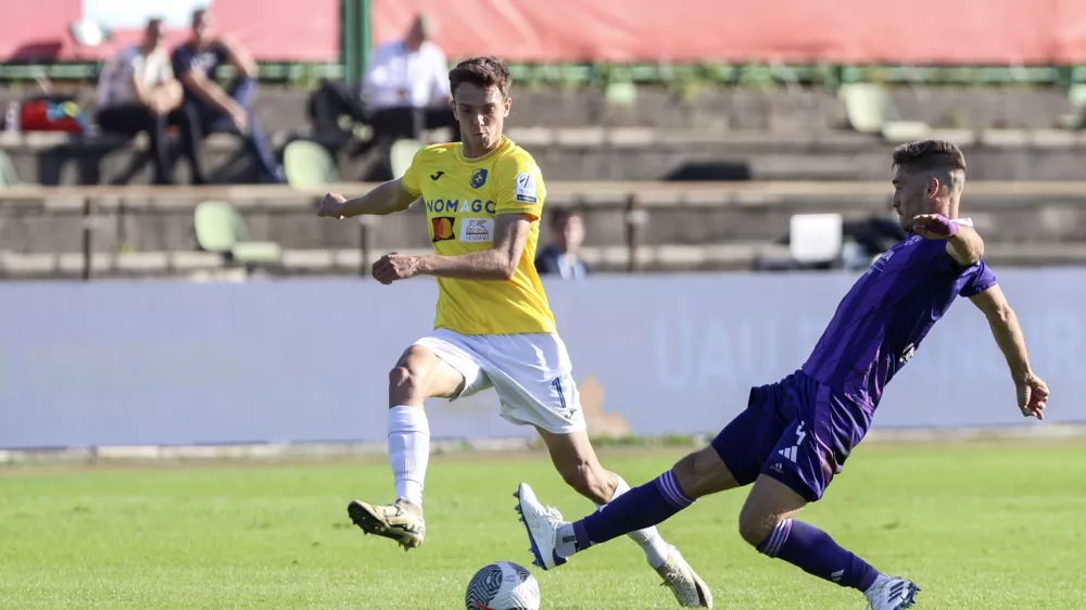 Matic Ivanšek (levo), Blaž Vrhovec- 20.10.2024 - nogomet - 1.SNL - Bravo: Maribor //FOTO: Jaka Gasar