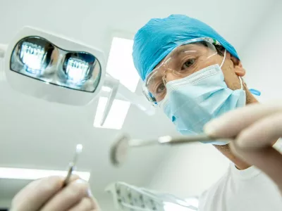 Nad javnim zdravstvenim sistemom so ljudje razočarani. / Foto: iStock