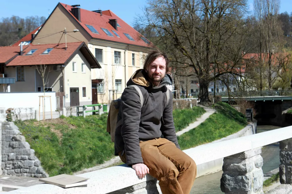 Apno in beton na domačem dvorišču