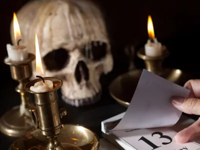 ﻿Vraževerje v sodobnem svetuSUPERSTITIOUS MINDSkanadska dokumentarna oddaja, 2013