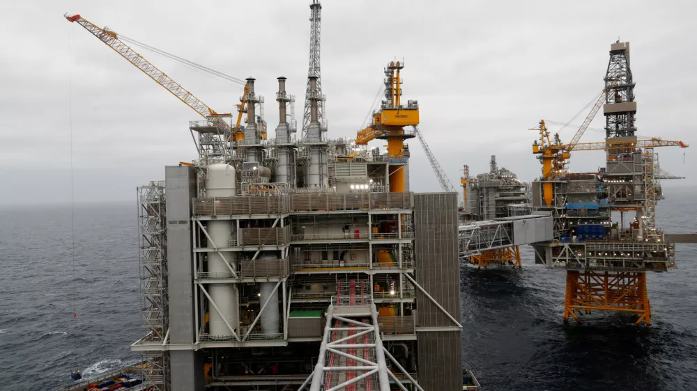 ﻿FILE PHOTO: A general view of the Equinor's Johan Sverdrup oilfield platforms in the North Sea, Norway December 3, 2019. REUTERS/Ints Kalnins/File Photo