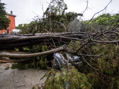 16.06.2025., Pula - Snazno nevrijeme pogodilo je grad te izazvalo poteskoce. Photo: Srecko Niketic/PIXSELL