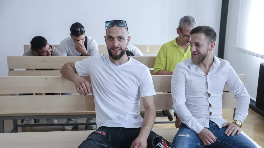 - 19.06.2025 - obtozeni Belcl Marko, Brajdic Marjan, Grm Mihael, Grm Marjan (gre za smrt Stanislava Knafla v okolici Grosuplja marca 2021, ponovljeno sojenje)//FOTO: Jaka Gasar