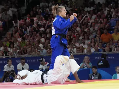 Trenutek po zmagi v velikem finalu. 