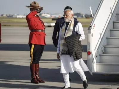 16 June 2025, Canada, Kananaskis: Indian Prime Minister Narendra Modi arrives arrives at Calgary International airport to attend the G7 Leaders' Summit in Kananaskis. Photo: Jeff Mcintosh/Canadian Press via ZUMA Press/dpa