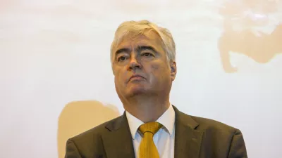 Milan Zver02.04.2024 - novinarske konference predsednika SDS Janeza Janše in evropskega poslanca Milana Zvera, na kateri bosta razkrila interne dokumente Evropske komisije v povezavi z obiskom podpredsednice Evropske komisije Vere Jourove v Sloveniji.Foto: Luka Cjuha