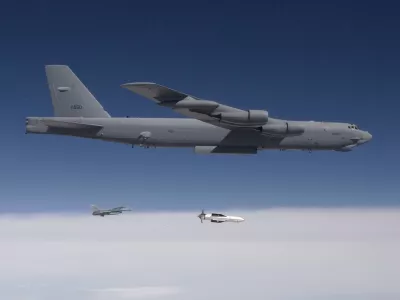 Letalo B-52 med testiranjem orožja.