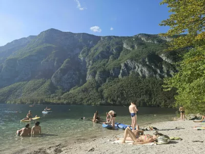 Bohinj, Bohinjsko jezero.Poletni utrip ob Bohinjskem jezeru.