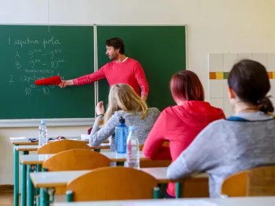 Državni komisiji: Premalo podatkov za strokovno sodbo