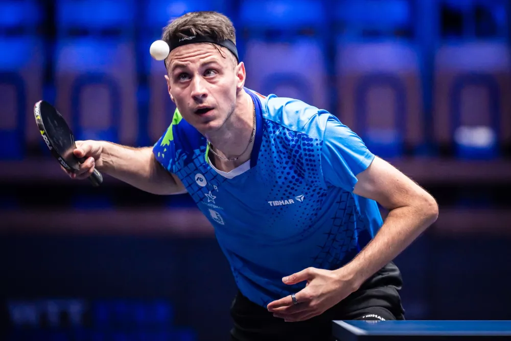 Ljubljana, Hala Tivoli.Namiznoteniski turnir serije WTT Star Contender v Ljubljani, moski posamezno.Slovenski namiznoteniski igralec Deni Kozul.