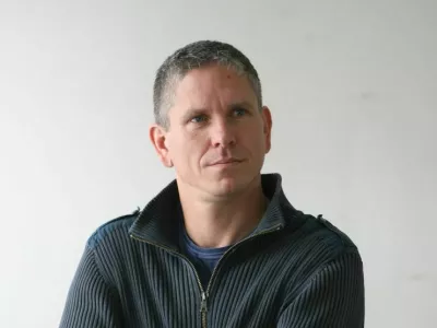 Andrej Brstovek, komentator - zunanja - Dnevnik 2016 - portreti za komentarje in kolumne - komentatorji - novinarji - novinar - //FOTO: Toma Skale / Foto: Toma Skale